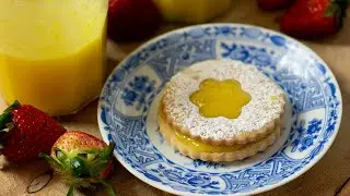 Lemony Linzer Cookies for Spring Parties!