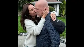 23 September 2025, A Tender Farewell: Bruce Willis and His Beloved｜One Photo, One Story