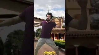 Requebra assim🕺11 😁 M&uacute;sica boa #shorts #dance #musica #dan&ccedil;a #guitar #music #fyp #funny #humorbrasil