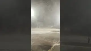 &ldquo;-12&deg;C, crazy wind, flying snow 🇺🇸❄️💨This is what winter in the USA really feels like 🥶