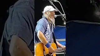 Barefoot Brian Opening up for Mac McAnally at Misquamicut Springfest 9/16/23 The Gambler