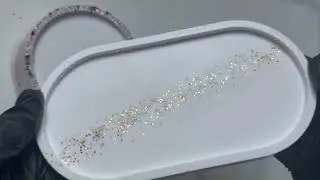 Pouring 2 different types of Shimmer Trinket Tray I Handmade I gift idea I Resin art I Gift Ideas