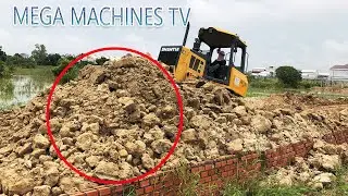 New road construction project, Bulldozer SHANTUI and Land truck​ Issue special operations