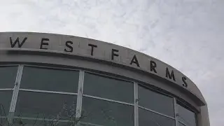 Shoppers flood Westfarms Mall on Super Saturday with only 5 days until Christmas