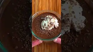 Low Calorie, High Protein 3 Ingredient Chocolate Mousse (UNDER 5 minutes)
