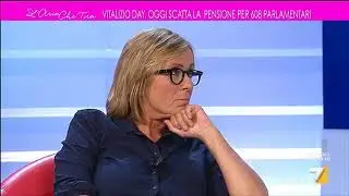 Toninelli (M5s) vs Meli (Corriere): 'È diventata una gag simpatica' - 'La querelo'