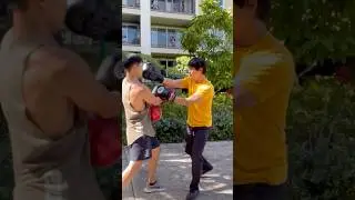 Wing Chun & JKD Sparring Breakdown on Wooden Dummy #jeetkunedo #wingchun