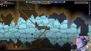Starbound Frackin' Universe - Building a Starter Farm! (part 3)