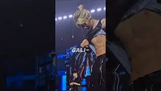 Wowwww😍his abs 🔥🔥 &copy;gali #felix #straykids #dominate_jakarta