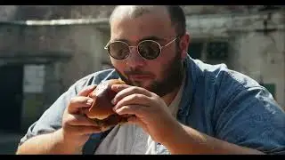 Delicious Burger cooking