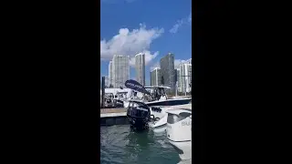 Suzuki Docks at Miami Boat Show #SHORTS