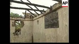 UGANDA: BUHUNGA: CULT SUICIDE MASS BURIAL