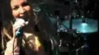 Alisan Porter - AMAZING Performance 2004