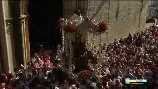 Salida de la Virgen de la Bella hacia la Ermita en la Romería 2014 - Lepe