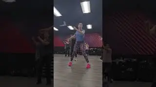 Learn this easy Zumba move! 🤩 #ZumbaTutorial #DanceMove #BeginnerZumba