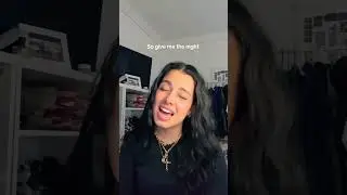 you seem like the type🤯💀 #cover #eeniemeenie #lyrics #youtubeshorts #viralvideo #shorts