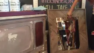 How To Use Annie Sloan Chalk Paint&reg; White Wax on Wood
