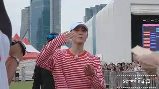 190811 박보검 (ParkBoGum) 코카콜라 썸머트립 직캠 Coke balloon in the sky 🎈