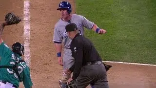 KC@SEA: Mariners relay stops second run from scoring