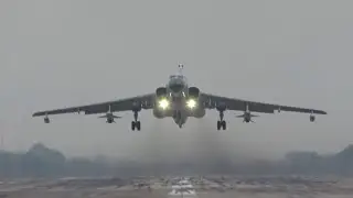 PLA holds joint naval and air combat readiness patrol around Taiwan