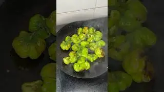 👩&zwj;🍳♨️ 👩&zwj;🍳♨️ಉತ್ತರ ಕನಾ೯ಟಕದ ಡೊಣ್ಣ ಮೆಣಸಿನಕಾಯಿ ಪಲ್ಲೆ /capsicum curry😋#reels #recipiesinkannada