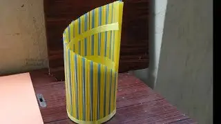 Straw Art - Flower Vase With Drink Straw by Amm Arts