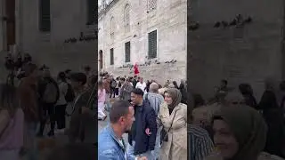 【トルコ旅行】人で溢れるイスタンブールの玄関口｜エミノニュ広場のリアルな日常 4K｜Eminonu Square Istanbul Walk｜Turkey Travel