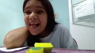 Dye: Sofia Squishy(4)