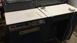 James Burn BB32/37 semiautomatic wirebinder for books