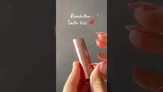 Satin Kiss ASMR💋#shorts#asmr#makeup#lipstick#revolution