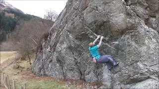 Crimpy Schist bouldering around the Trossachs