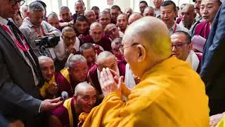 ཚན་རིག་གི་རྟགས་གསལ། First Science Debate Presentation in front of Dalai Lama 