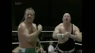 1990 - Reslo El Bandito & Steve Regal vs. Skull Murphy & Fit Finlay
