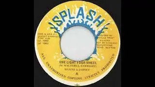 Maxine & Jahnet &ndash; One Light Four Wheel