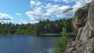 Klipphoppning i S&ouml;dersj&ouml;n, &Aring;kersberga - (Frontflip & Backflip)