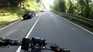 SV 650 RAW Living in the Alps Part 3 Kesselberg (kneedown)
