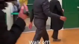 Barack Obama show off his basketball skills while campaigning for Joe Biden