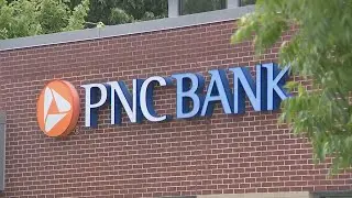 Bank robber rides away on scooter in Atlanta, police say