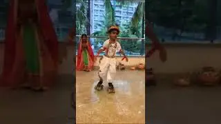 little Krishna Dance performed with Skating #skating #dancewithskate #shorts #krishna #krishnabhajan