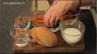 Sopa de frutas tropicales