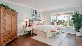 Vista Sotheby's International Realty - 8217 Delgany Avenue