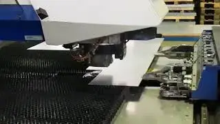 Trumpf Trumatic 2000R Stanzmaschine