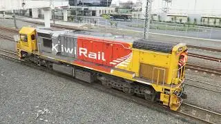 DFB 7322 at Otahuhu