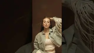 Это фотоателье автопортрета AY