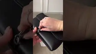 Unboxing the timeless @coach Hamptons Glovetanned Leather Bag 🖤📸 gxsia_ via TikTok