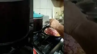 Frijoles charros y salsa de tamarindo al estilo Jaivito