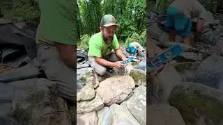 Learn Waterfall Design with Artist Big Country | #shorts