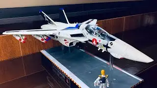 Hachette Macross VF-1S VALKYRIE 1/24 Scale model マクロス バルキリー アシェット