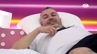 Mateo tenton t&euml; nxjerr&euml; valixhen nga pishina, nd&euml;rhyn Angelo: Mos e prek &euml;sht&euml; e imja