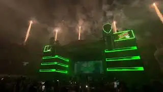 La galaxia Jader Tremendo (Plaza de Toros)